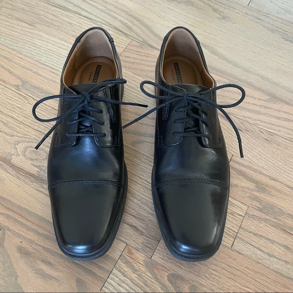 Clarks Other - Clarks Dress Shoes Size 7